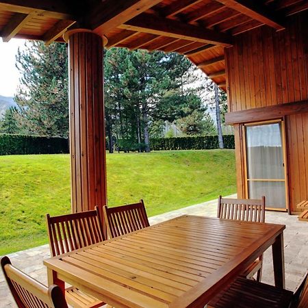 Villa Four Seasons 拉兹洛格 外观 照片